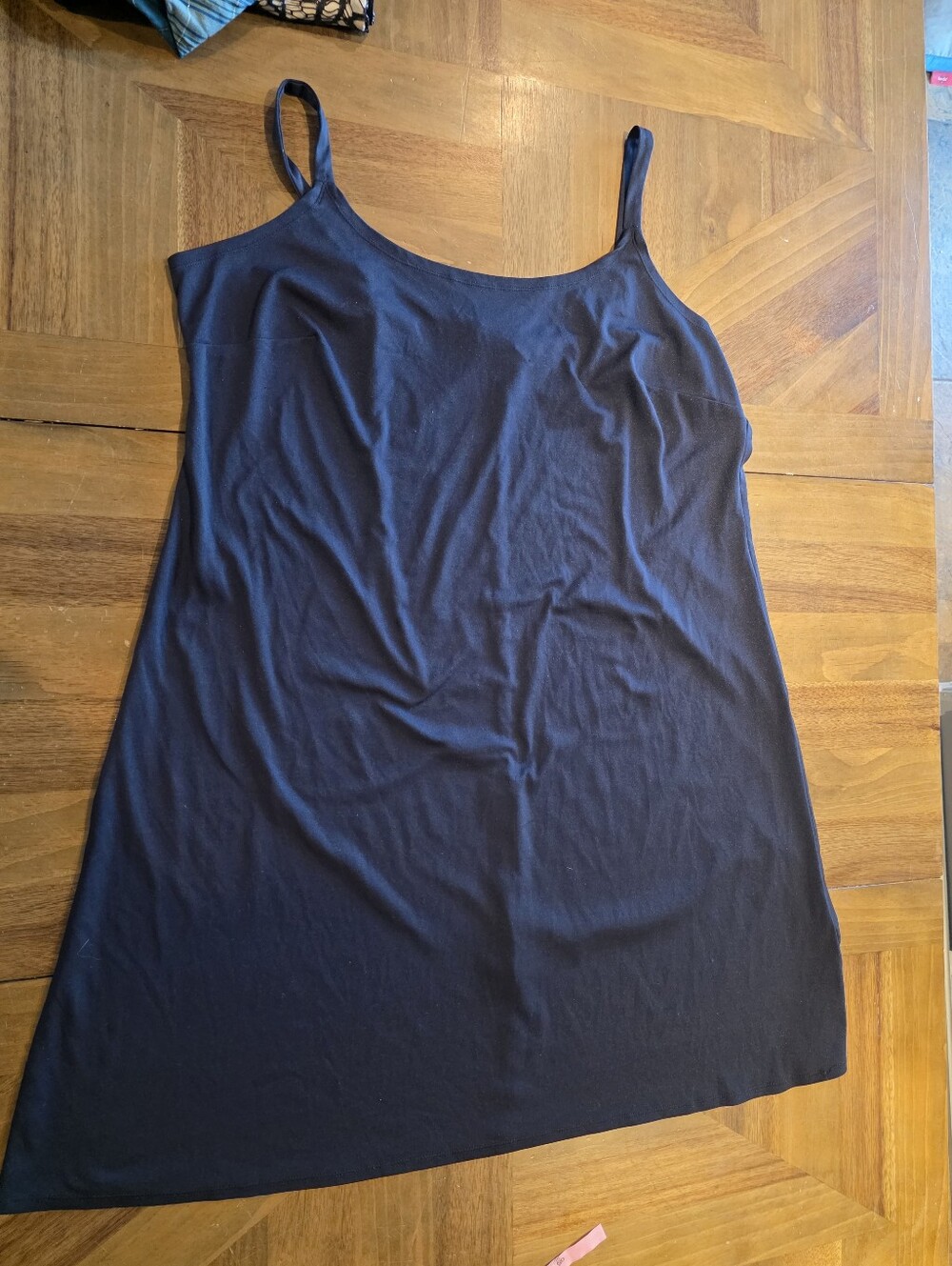 Dress Barn Dress Slip Spaghetti Strap Sz 24 / 3X Dark Blue Undergarment Liner